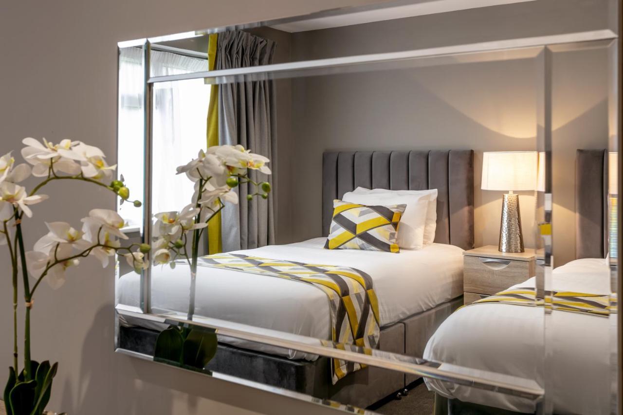 Roydon Marina Village Hotel Zewnętrze zdjęcie