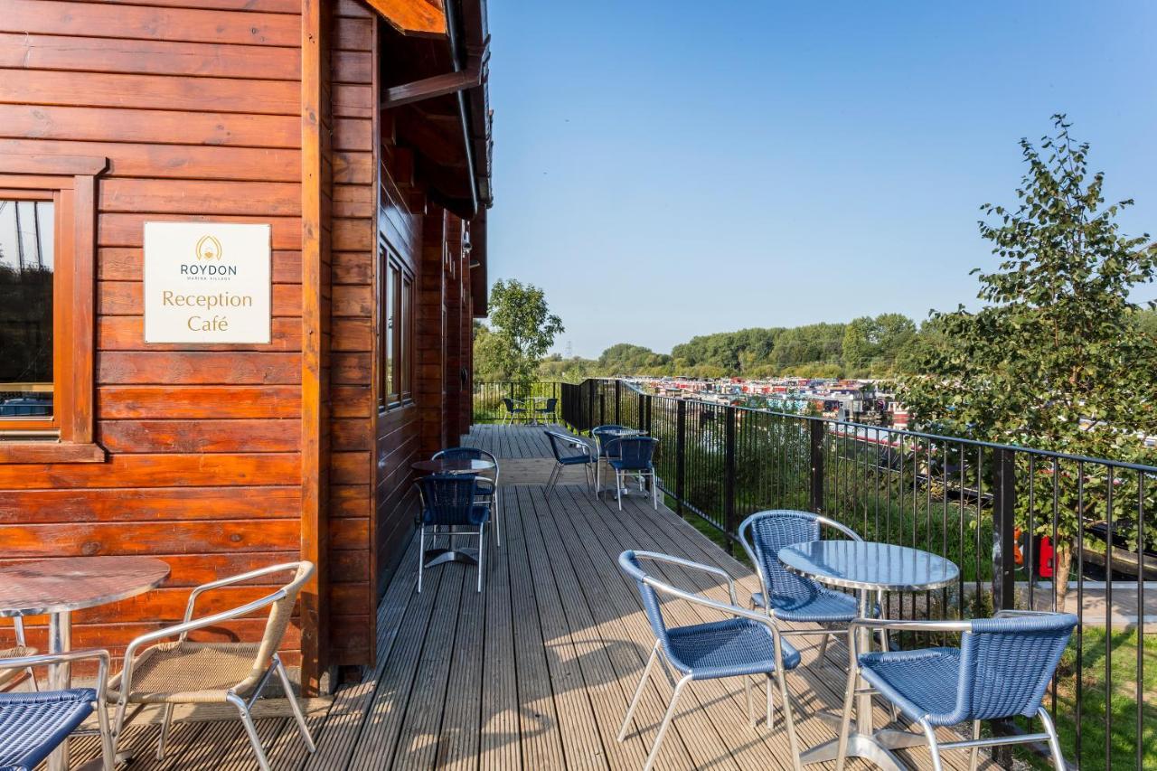 Roydon Marina Village Hotel Zewnętrze zdjęcie