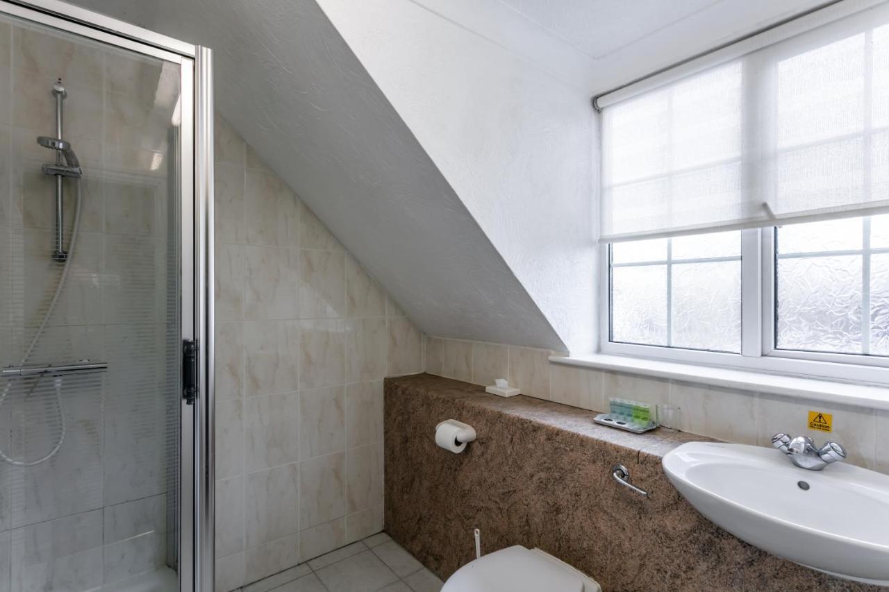 Roydon Marina Village Hotel Zewnętrze zdjęcie